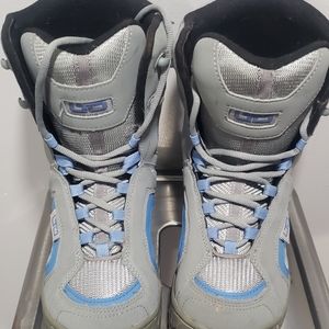 LTD women's snowboard boots